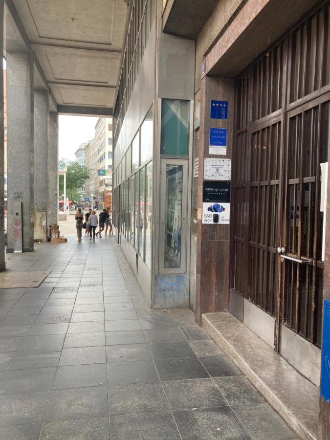 Bed & Breakfast Sky City Center 자그레브 외부 사진